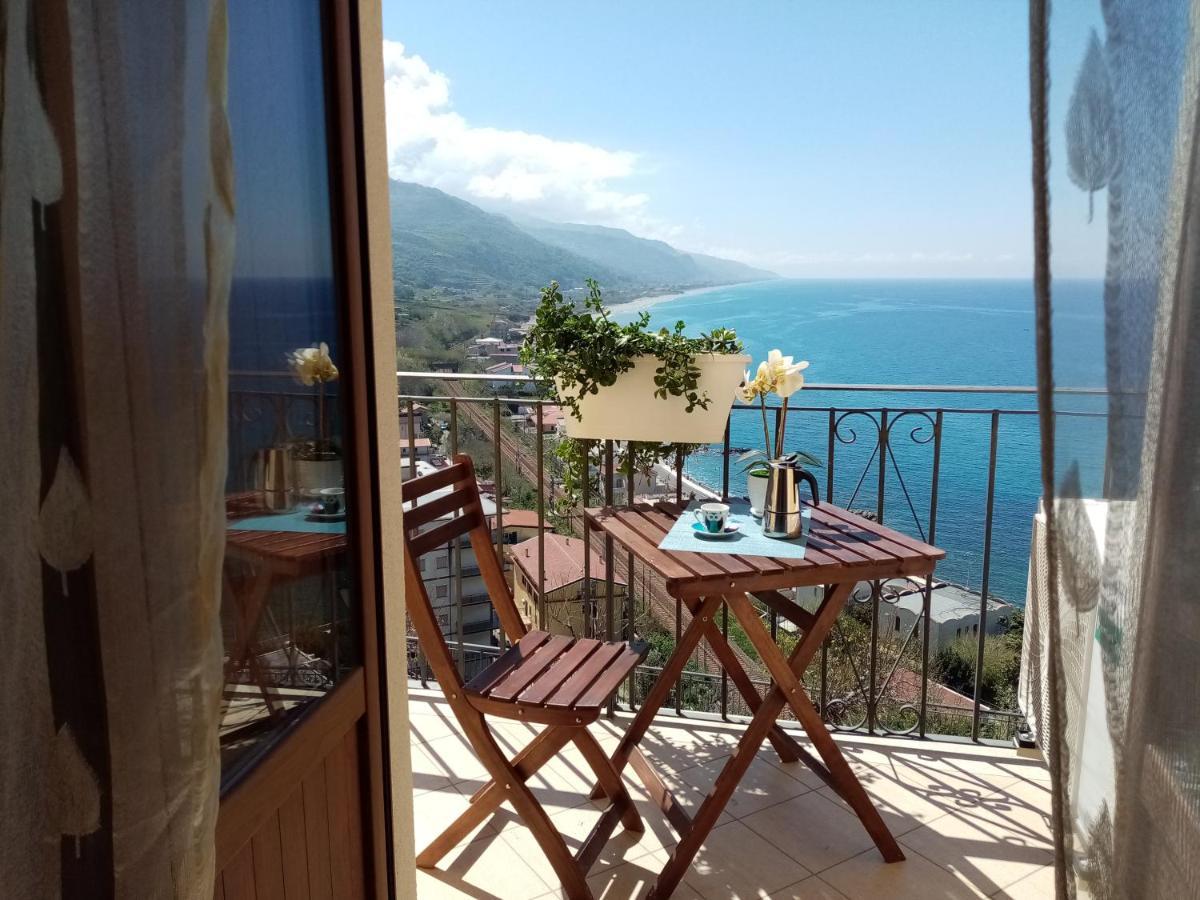 Ferienwohnung Un Oblo Sul Mare San Lucido Zimmer foto