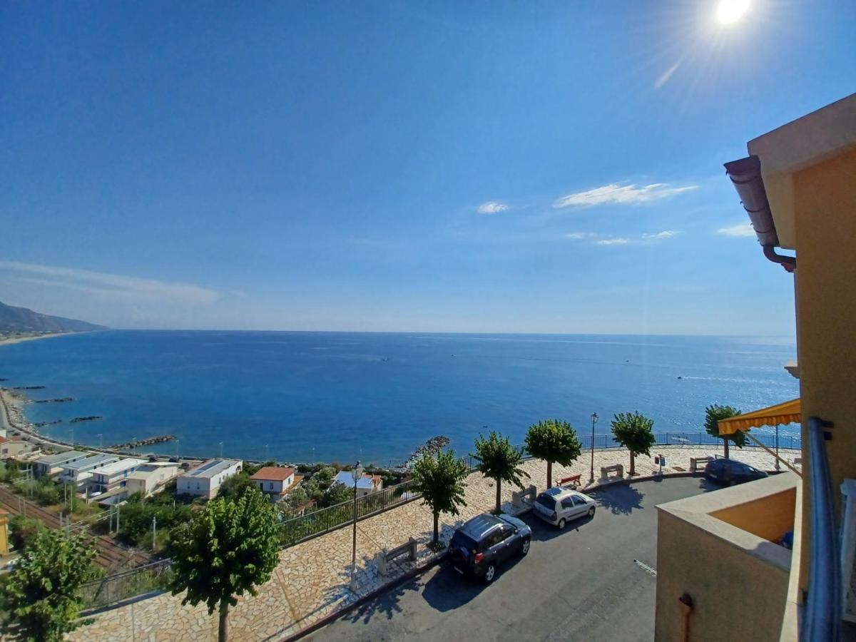 Ferienwohnung Un Oblo Sul Mare San Lucido Exterior foto