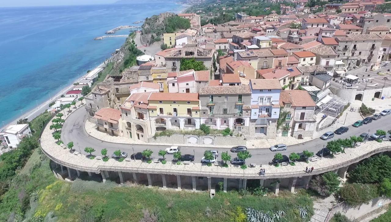 Ferienwohnung Un Oblo Sul Mare San Lucido Exterior foto